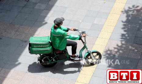 grab-ungkap-skema-pengangkatan-karyawan-bisa-rugikan-mitra-pengemudi