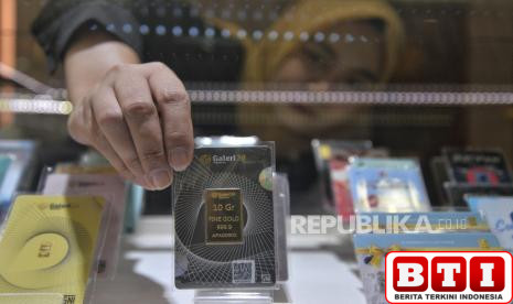 harga-emas-di-pegadaian-hari-ini-kompak-turun-hingga-rp13000-per-gram