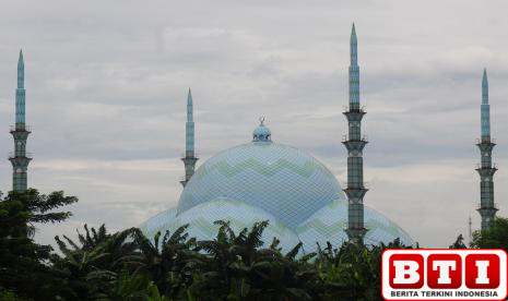 jadwal-sholat-hari-ini-di-palembang-pada-11-juni-2025-selami-indahnya-kehidupan-dengan-ketepatan-waktu