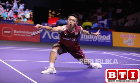 jojo-susul-alwi-ke-16-besar-rinovpitha-dan-rehangloria-terhenti-pada-babak-pertama-indonesia-open