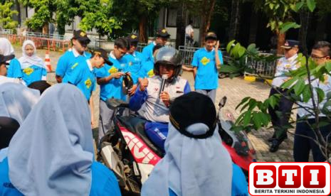 pentingnya-edukasi-keselamatan-berkendara-bagi-pelajar-di-jalan