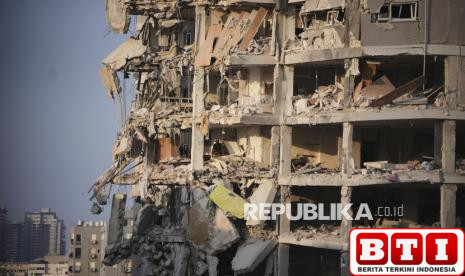 potret-kehancuran-tel-aviv-pasca-serangan-rudal-iran