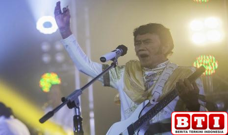 rhoma-irama-dan-charly-van-houten-izinkan-musisi-nyanyiin-lagunya-gratis