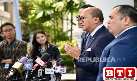 rosan-sebut-indonesia-butuh-rp104385-triliun-untuk-infrastruktur-danantara-sumbang-berapa