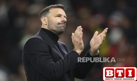 ruud-van-nistelrooy-tinggalkan-leicester-city-putus-kontrak-di-tengah-jalan