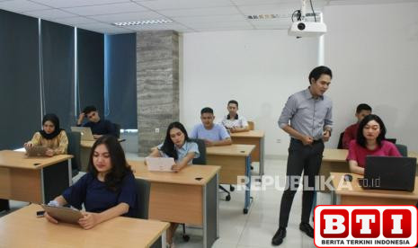 sistem-informasi-unm-gabungkan-skill-digital-dan-semangat-bisnis-sejak-dini
