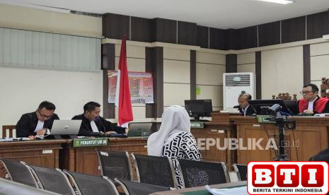 terlibat-kasus-korupsi-mbak-ita-jpu-tuntut-ketua-gapensi-semarang-5-tahun-2-bulan-penjara