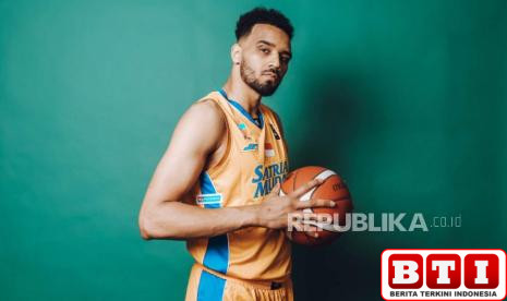 youbel-yakin-amine-noua-cepat-beradaptasi-dengan-satria-muda-jelang-akhir-babak-reguler-ibl-2025