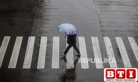 doa-saat-hujan-turun-harapkan-keberkahan-dan-keselamatan