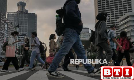 ekonomi-bangkit-kegiatan-dunia-usaha-ri-meningkat-di-kuartal-ii-2025