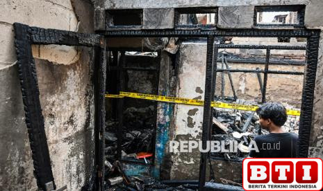 empat-anak-wafat-dalam-kebakaran-di-bukit-duri-rano-karno-janjikan-bedah-rumah-atau-pindah-ke-rusun