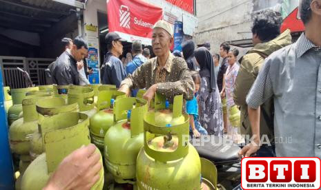 empat-pangkalan-di-kota-cimahi-jual-gas-elpiji-3-kg-di-atas-het