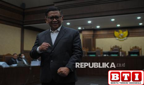 hasto-buronan-harun-masiku-tak-ketemu-bukan-salah-saya