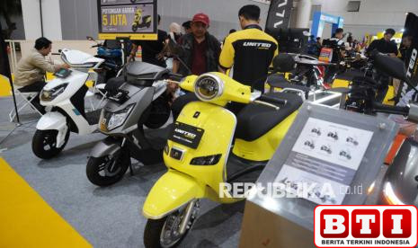 insentif-motor-listrik-diyakini-dongkrak-penjualan-dan-jangkau-kalangan-bawah
