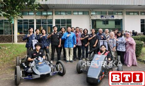 kunjungi-polban-ibas-apresiasi-pengembangan-mobil-balap-listrik-dan-aeronautika