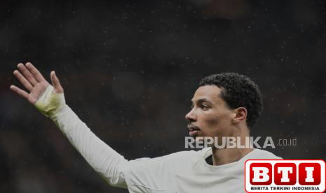 liverpool-rekrut-penyerang-prancis-hugo-ekitike