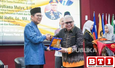 mengapa-wajib-cinta-tanah-air-ini-penjelasan-kiai-cholil-2