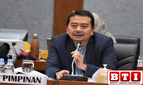 pimpinan-komisi-v-desak-investigasi-menyeluruh-penyebab-tenggelamnya-kmp-tunu-pratama-di-selat-bali
