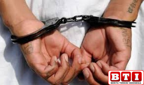 polisi-inggris-tangkap-pendeta-berusia-83-tahun-yang-bela-palestina