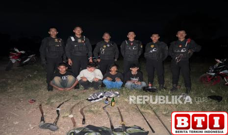 polres-indramayu-amankan-empat-remaja-geng-motor-bersenjata-tajam
