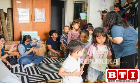 rayakan-hari-anak-nasional-2025-tnp-group-dan-mugu-berkolaborasi-untuk-anak-di-cijantung