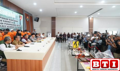 satgas-pph-polda-riau-bongkar-perambahan-143-hektare-hutan-di-rokan-hulu-dua-pelaku-ditangkap