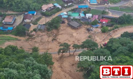 sepuluh-tewas-dalam-bencana-tanah-longsor-akibat-hujan-di-korsel