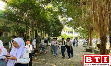 sman-12-kota-bekasi-dukung-kebijakan-kdm-meski-efektivitas-belajar-mengajar-berkurang