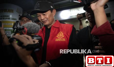 terjerat-kasus-korupsi-mantan-walkot-palembang-harnojoyo-ditahan-kejagung