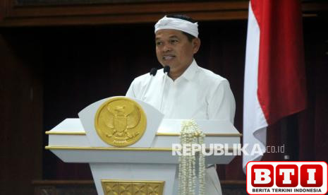 ada-spanduk-penolakan-di-yogyakarta-dedi-mulyadi-menepis-bukan-menolaktapi-menyambut-sukaria