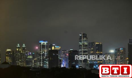 airlangga-pertumbuhan-ekonomi-indonesia-di-atas-malaysia-dan-singapura-hanya-kalah-dari-china