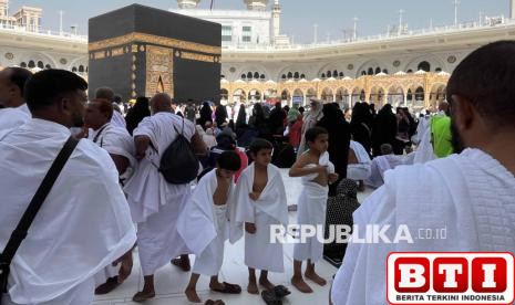 amphuri-desak-peran-swasta-diperkuat-dalam-penyelenggaraan-haji