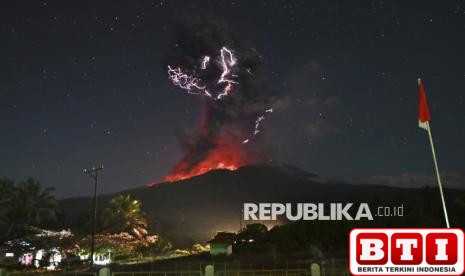 bnpb-gunung-lewotobi-sudah-tak-aman