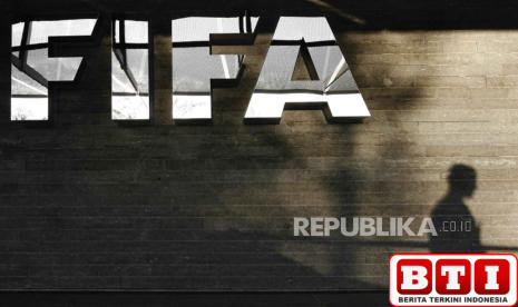 erick-thohir-pssi-berhasil-kirim-orang-indonesia-pertama-kerja-di-fifa-prancis