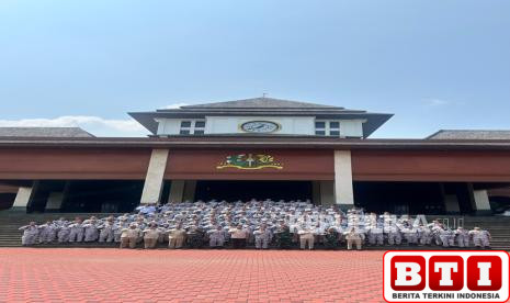 kadin-ikuti-retret-di-lembah-tidar