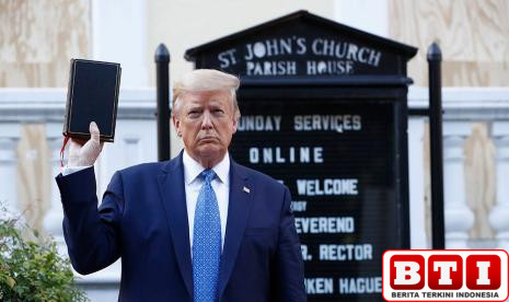 kamboja-akan-usulkan-donald-trump-sebagai-penerima-nobel-perdamaian