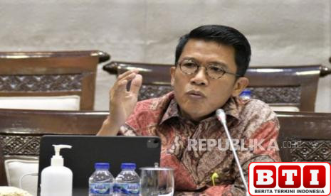 komisi-xi-dpr-minta-ojk-siapkan-program-untuk-mendukung-bpr-bantu-sektor-umkm