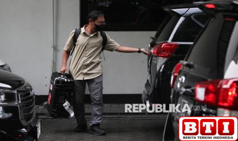 kpk-sebut-segera-tahan-21-tersangka-kasus-dana-hibah-tim-sudah-di-jatim