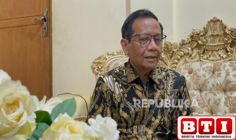 mahfud-md-tak-ada-masalah-pemberian-abolisi-tom-lembong-dan-amnesti-hasto-tapi-ada-dampak-negatif