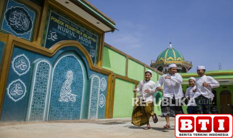 masa-depan-pesantren-di-antara-cuan-cahaya-dan-cita-cita