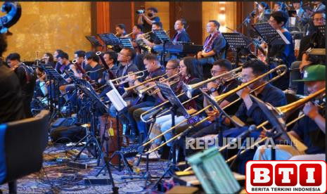 mirabeth-sonia-kembali-ambil-bagian-di-pagelaran-sabang-merauke-2025