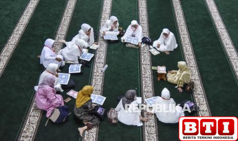 santri-belajar-ai-anggota-dpr-pesantren-harus-dilibatkan-dalam-transformasi-digital