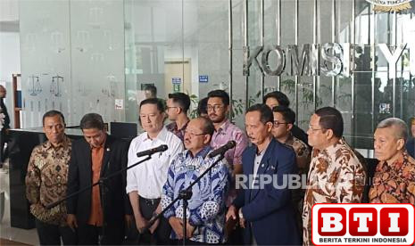 tom-lembong-laporan-ke-ky-bukan-untuk-jatuhkan-hakim