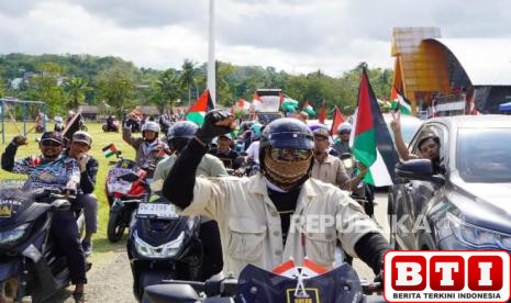 ustadz-bachtiar-nasir-serukan-boikot-produk-israel-dalam-indonesia-peace-convoy-sinjaibulukumba
